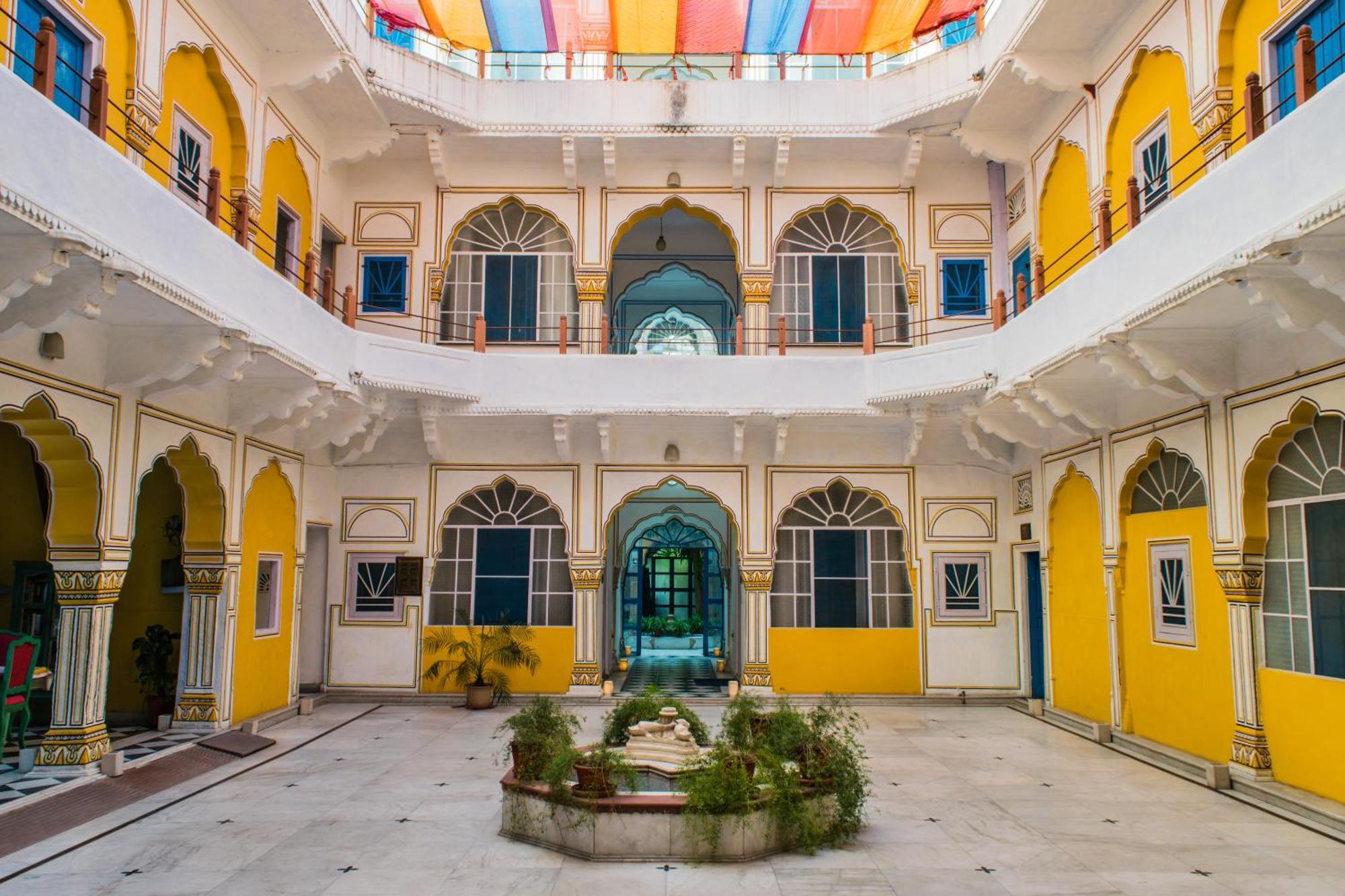 Diggi Palace - A City Center Hidden Heritage Gem Jaipur Eksteriør billede