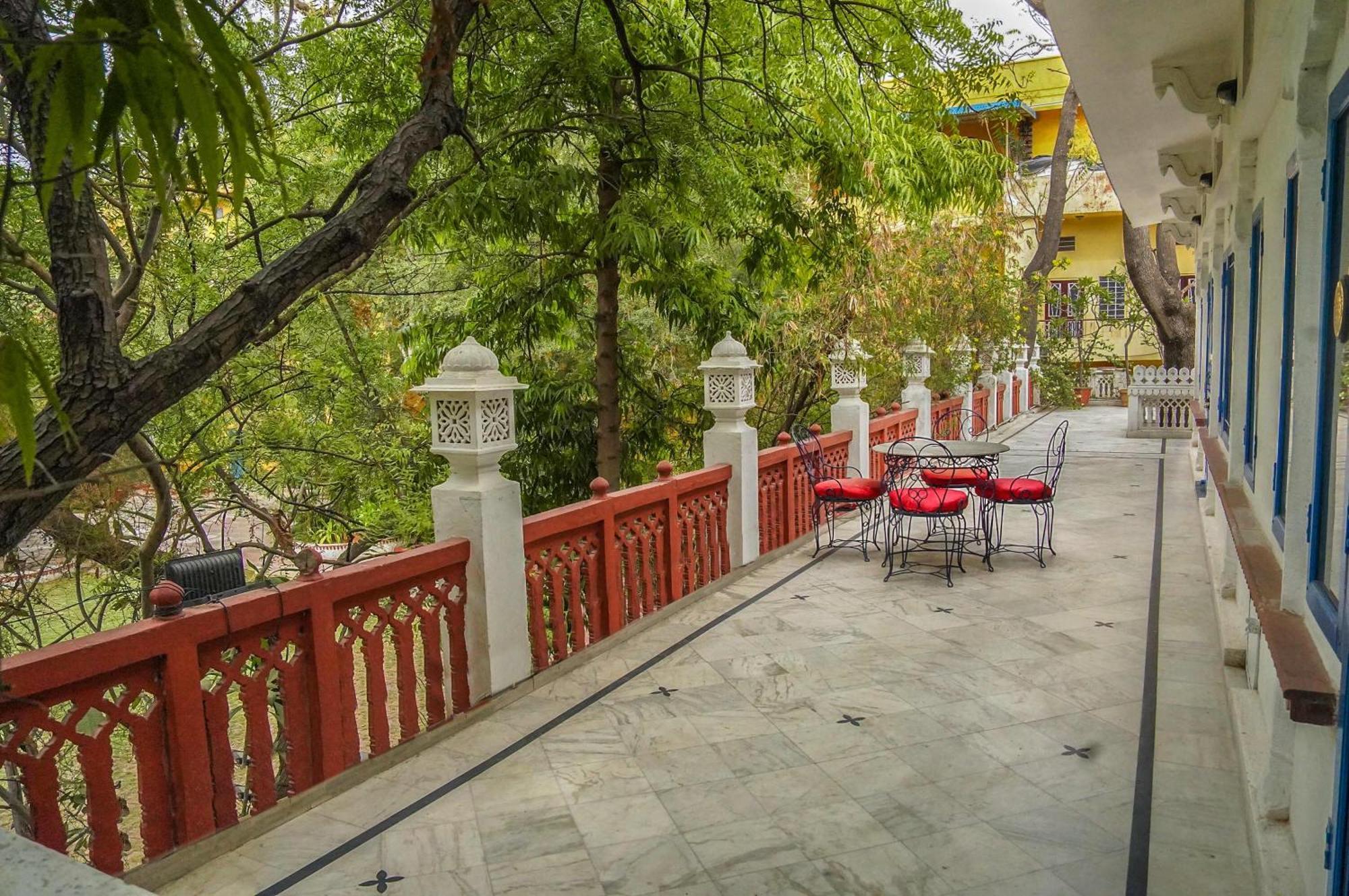 Diggi Palace - A City Center Hidden Heritage Gem Jaipur Eksteriør billede