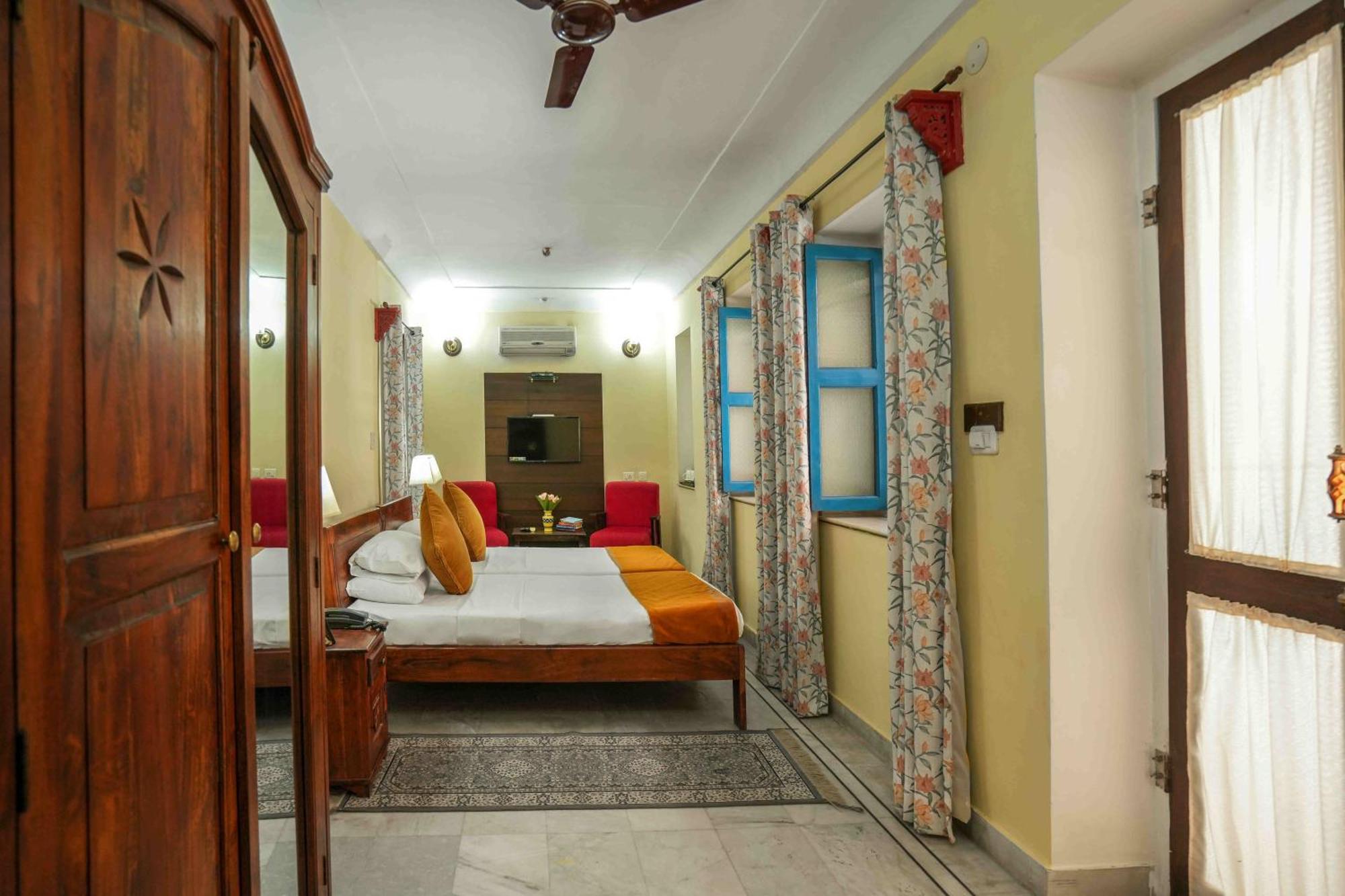 Diggi Palace - A City Center Hidden Heritage Gem Jaipur Eksteriør billede