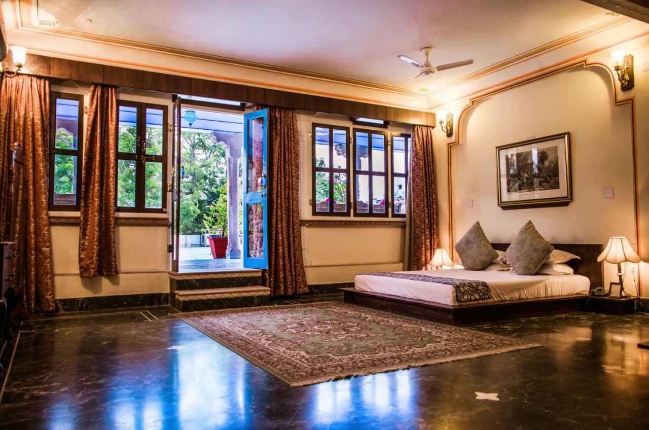 Diggi Palace - A City Center Hidden Heritage Gem Jaipur Eksteriør billede