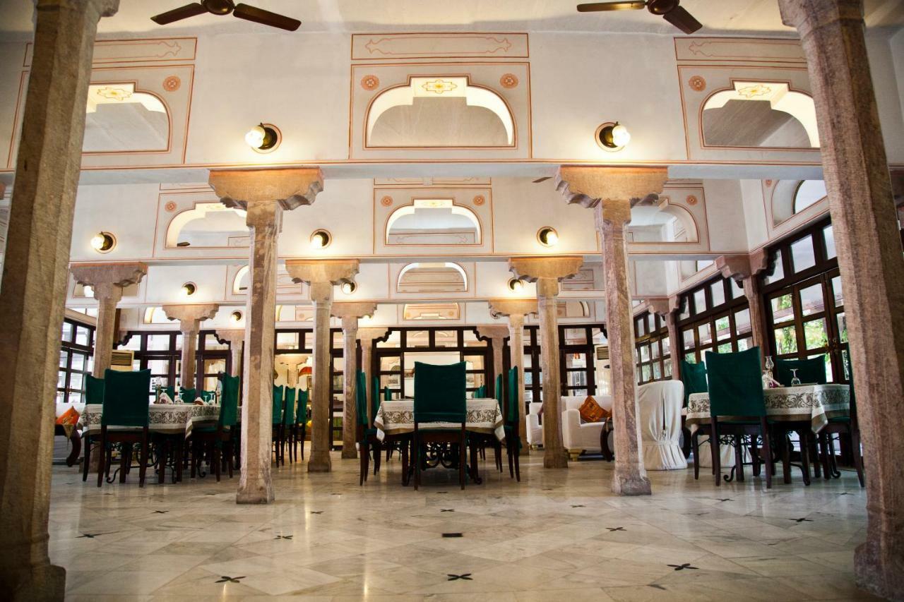 Diggi Palace - A City Center Hidden Heritage Gem Jaipur Eksteriør billede