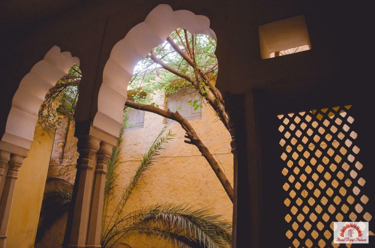 Diggi Palace - A City Center Hidden Heritage Gem Jaipur Eksteriør billede
